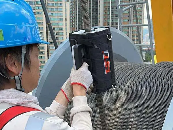 哀悼遇难者！川青铁路尖扎黄河特大桥坍塌致12人遇难，钢绞线断裂再敲安全警钟